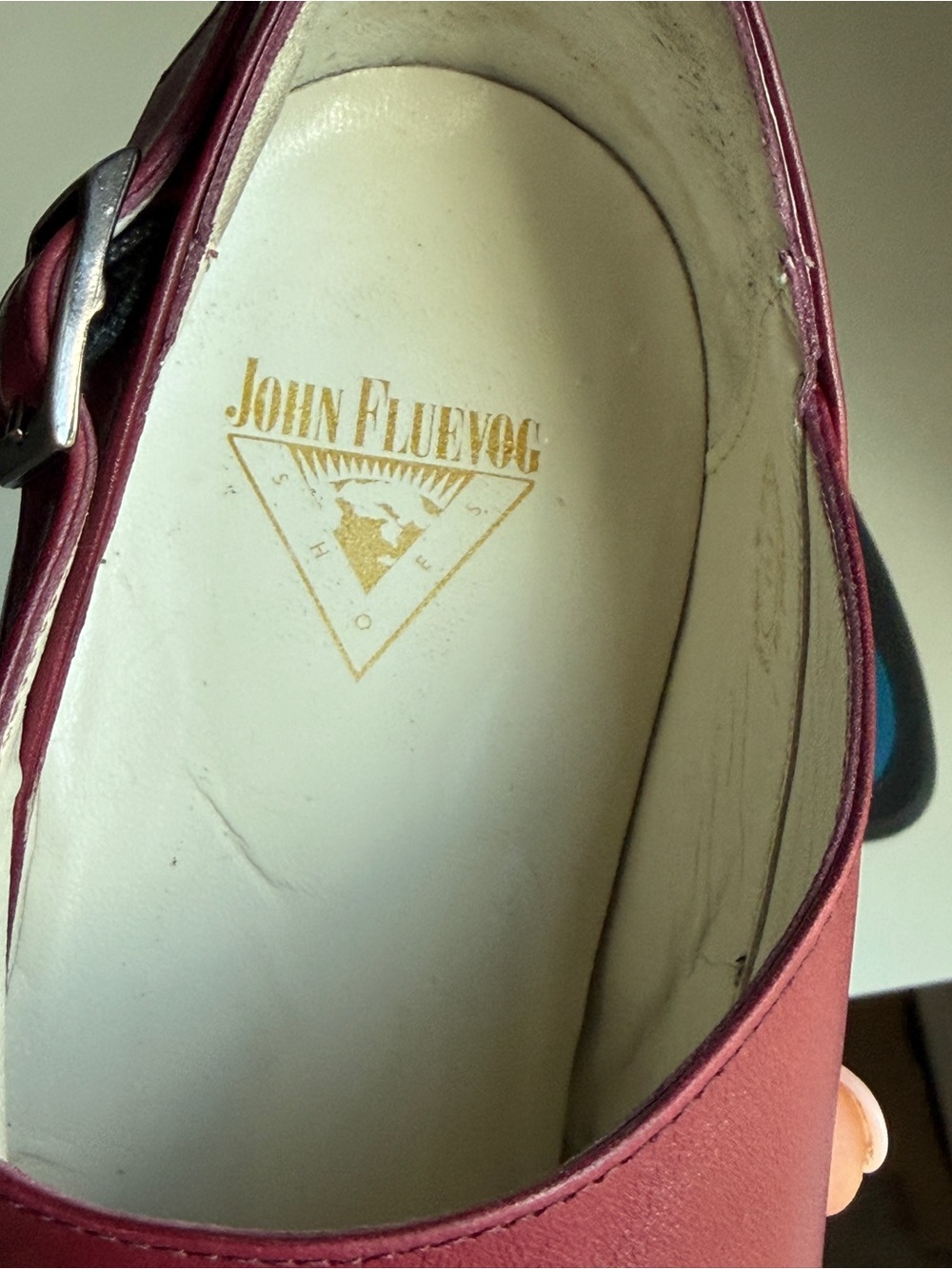 John Fluevog Gracias Cherry Size 10 - Picture 15 of 16
